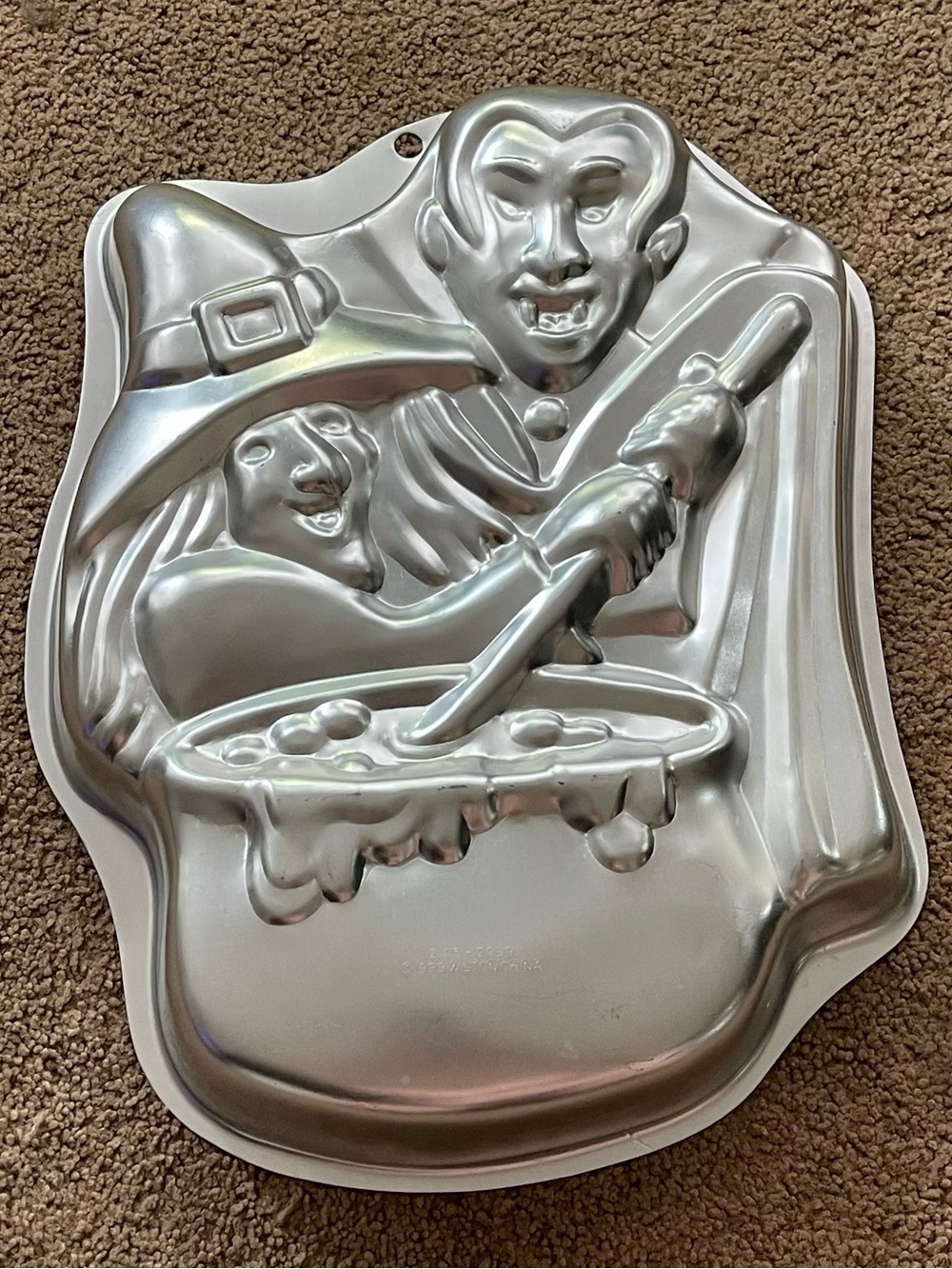 Vintage 1999 Halloween Monster Party Witch Vampire Cake Pan Wilton Baking Mold